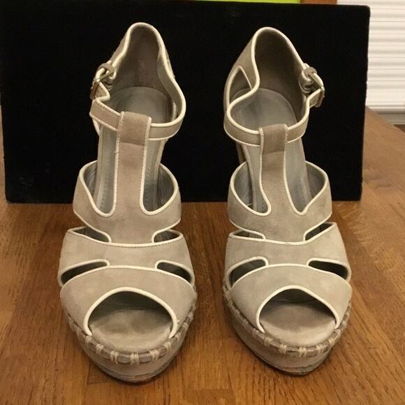 1980s Yves Saint Laurent Rive Gauche gray suede T strap platform Sandals - Picture 3 of 10